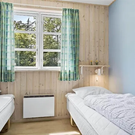1450-aakirkeby-sjostauan-3 * Vester Somarken