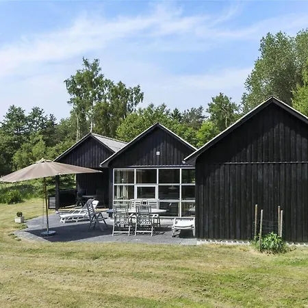 Semesterbostad 1450-aakirkeby-sjostauan-3 Vester Somarken