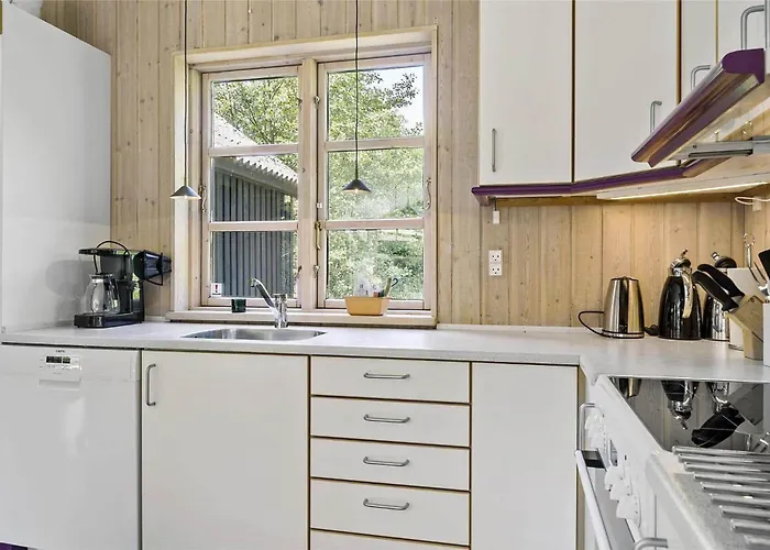 1450-aakirkeby-sjostauan-3 Сasa de vacaciones Vester Somarken