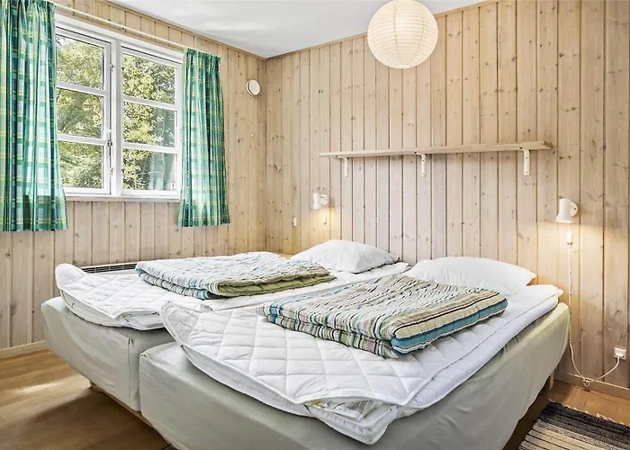 1450-aakirkeby-sjostauan-3 *